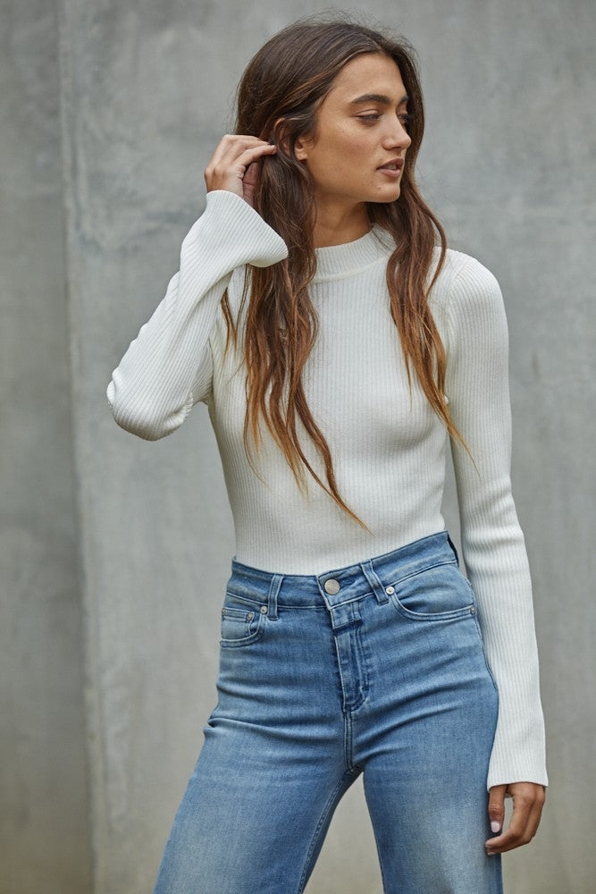 The Daphne Top/Sweater