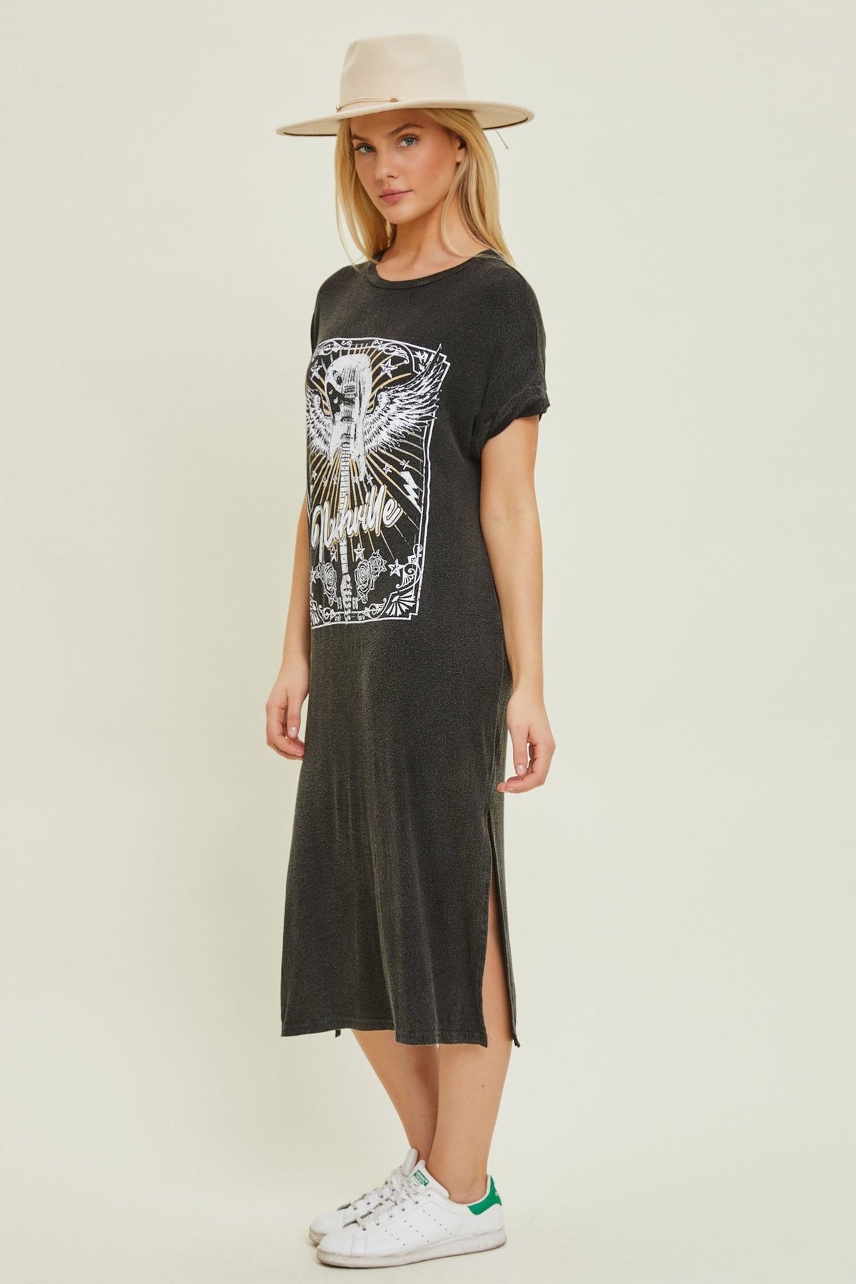 Nashville T-Shirt Midi Dress