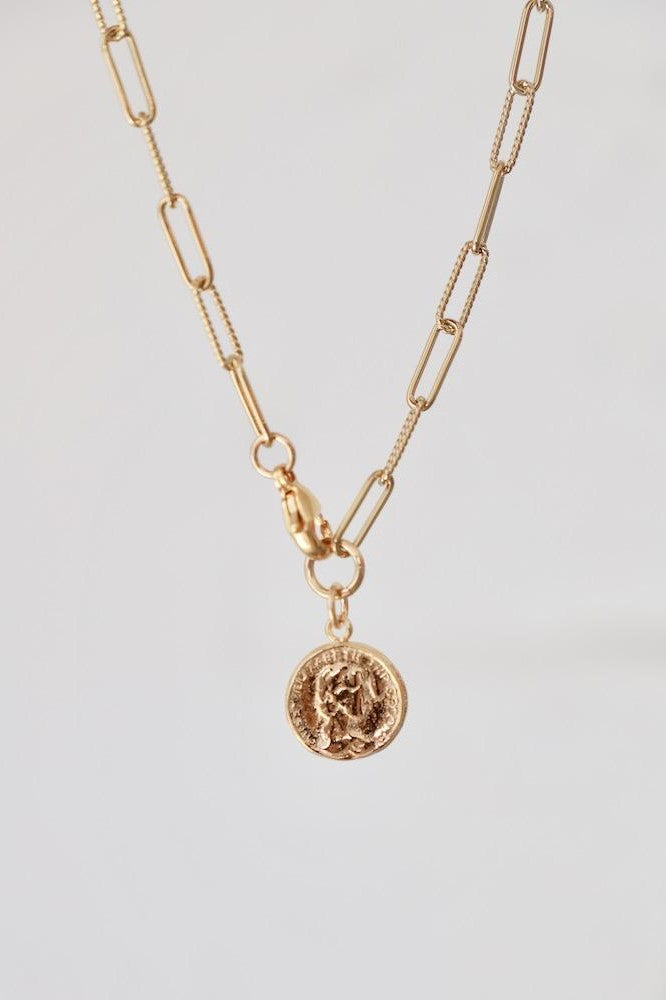 Elongated Chain With Vintage Coin