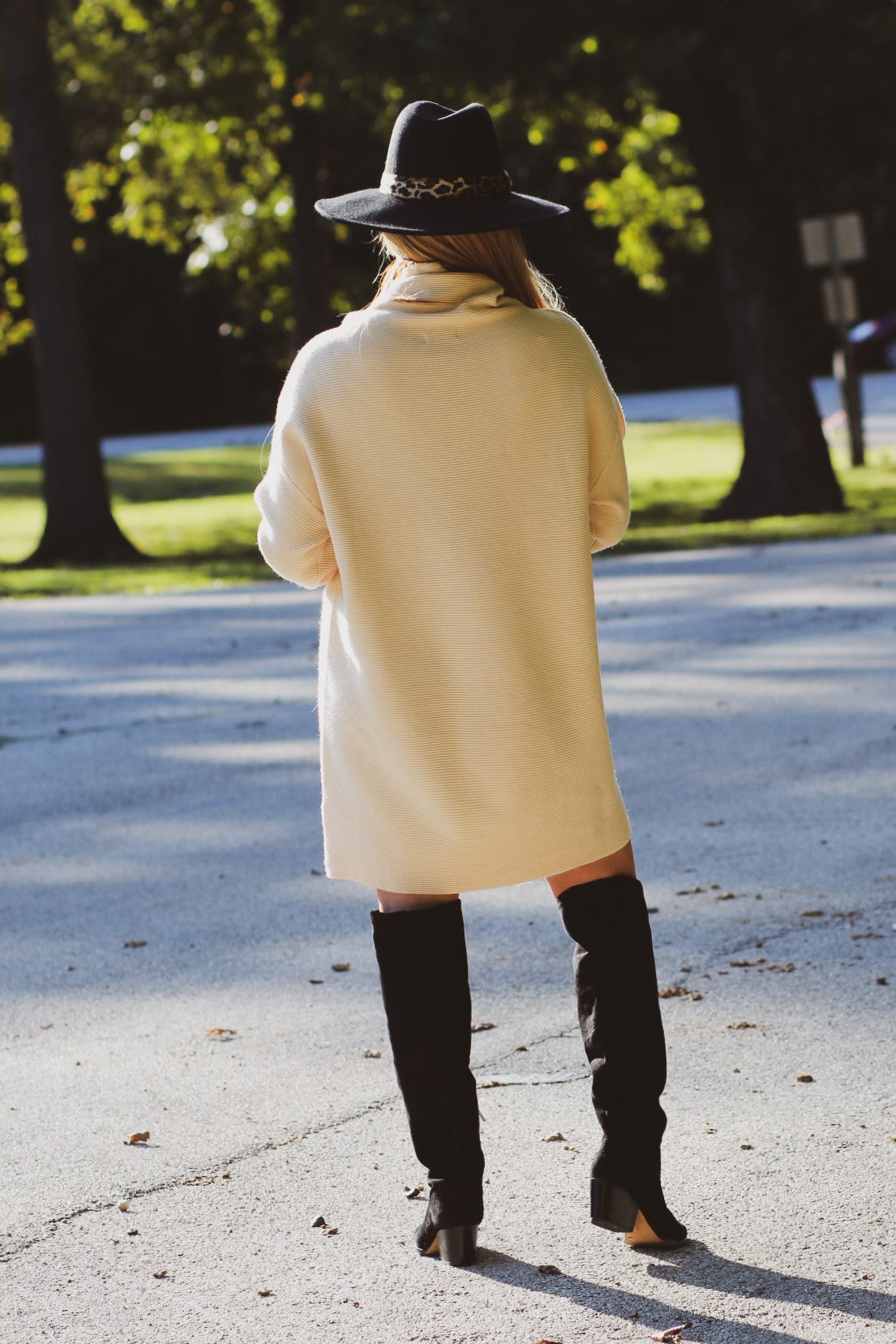 ワンピース Leila knit mini dress beige Leila knit mini dress